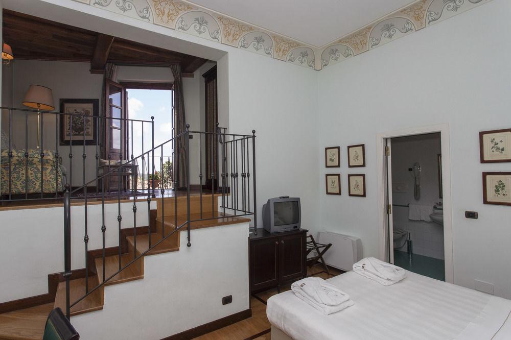 Unahotels Palazzo Mannaioni Toscana Montaione Ngoại thất bức ảnh